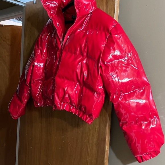 PrettyLittleThing Jackets & Blazers - Plus 14 size Red cropped vinyl Puffer Jacket